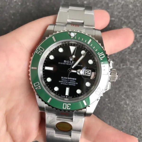 Photo 3 - Men Replica Rolex Rolex Submariner 41mm Dial Black with Green Bezel Ref.126610