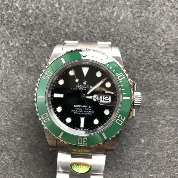 Photo 8 - Men Replica Rolex Rolex Submariner 41mm Dial Black with Green Bezel Ref.126610