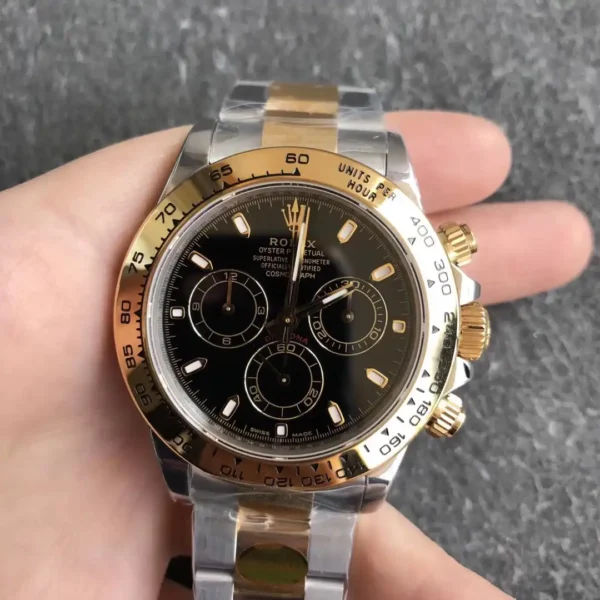 Photo 3 - Daytona Rolex Super Universe Chronograph Daytona ref.116503