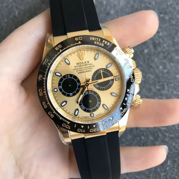 Photo 4 - Gold Replica Rolex Rolex Super Universe Chronograph Daytona ref.116518 Golden & Bright Black Dial