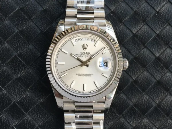 Photo 3 - Day-Date Rolex Day-Date Ref. m228238 Silver Dial Fluted Bezel