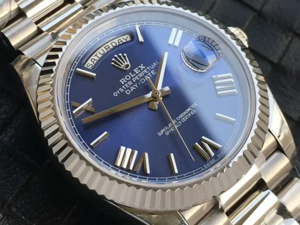 Photo 3 - Day-Date Rolex Day-Date Ref. m228238 Blue Dial