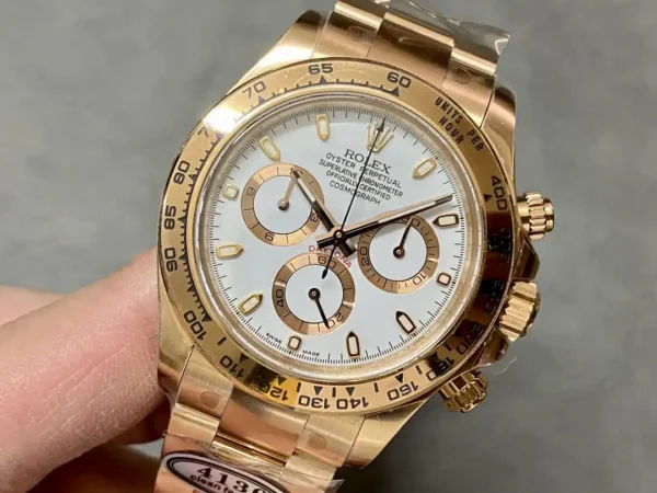 Photo 5 - Daytona Rolex Super Universe Chronograph Daytona ref. m116503