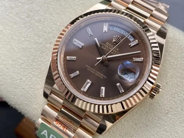 Photo 10 - Day-Date Rolex Day-Date Ref. m228238 Brown Ombre Dial