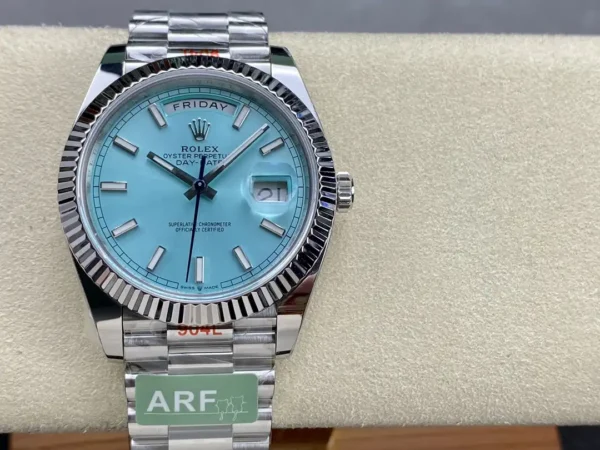 Photo 2 - Day-Date Rolex Day-Date Ref. m228238 Ice Blue Dial