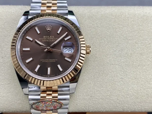 Photo 2 - Datejust Rolex Datejust Ref. m126331 41mm Chocolate Dial Jubilee Bracelet