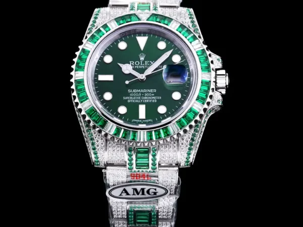 Photo 3 - Diamond Replica Rolex Rolex Submariner Iced Out Ref.116610LV 40mm Green Diamond Bezel