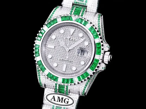 Photo 5 - Diamond Replica Rolex Rolex Submariner Iced Out Ref.116610LN 40mm Green-White Bezel