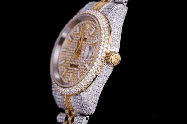 Photo 6 - Diamond Replica Rolex Rolex Datejust Ref.126300 41mm Full-Diamond White Baton Markers