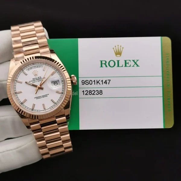 Photo 10 - Day-Date Rolex Day-Date Ref. 128238 36mm White Dial Rose Gold