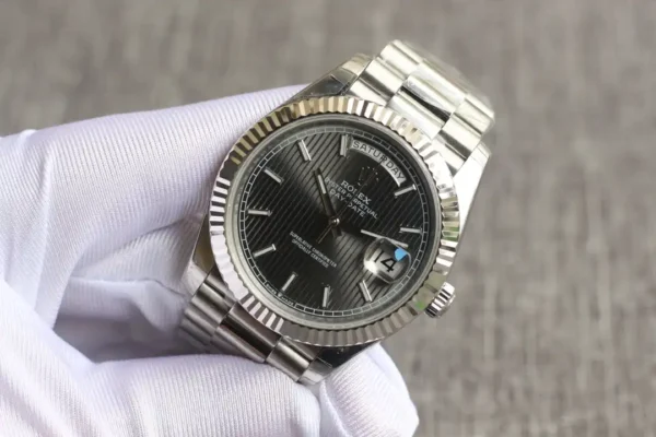 Photo 3 - Day-Date Rolex Day-Date Ref. 126331 Stripe Dark Rhodium Dial