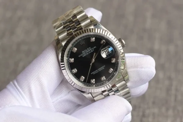 Photo 4 - Datejust Rolex Datejust Ref.126233 36mm Dial Black Diamond