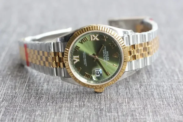 Photo 9 - Datejust Rolex Datejust Ref. 126331 41mm Green Dial