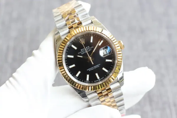 Photo 4 - Men Replica Rolex Rolex Datejust Ref. 126331 41mm Black Dial