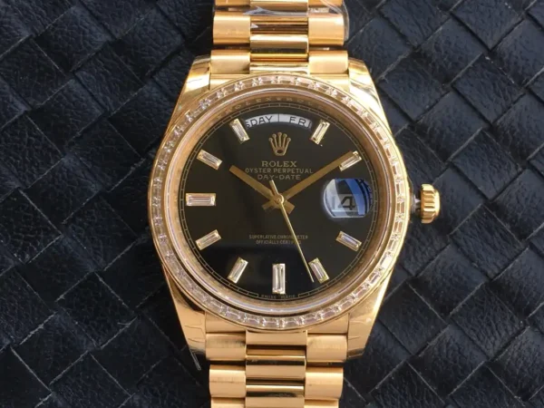 Photo 4 - Day-Date Rolex Day-Date Ref. m228238 Black Dial