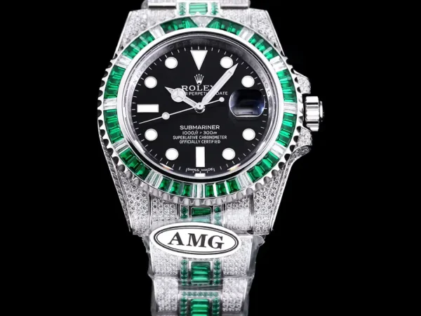 Photo 3 - Diamond Replica Rolex Rolex Submariner Iced Out Ref.116610LV 40mm Black Dial Green Bezel