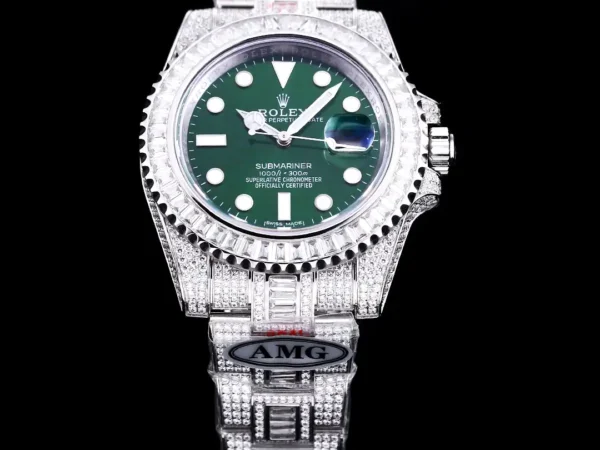 Photo 3 - Diamond Replica Rolex Rolex Submariner Iced Out Ref.116610LV 40mm Green Dial