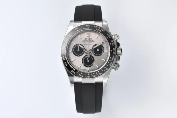 Photo 2 - Daytona Rolex Daytona Chronograph Ref. 126519 Grey Sunburst Dial