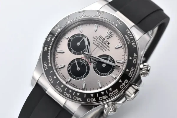 Photo 4 - Daytona Rolex Daytona Chronograph Ref. 126519 Grey Sunburst Dial