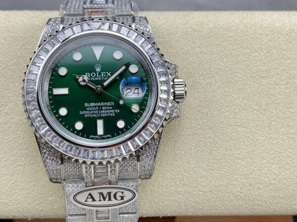 Photo 10 - Diamond Replica Rolex Rolex Submariner Iced Out Ref.116610LV 41mm Green Dial