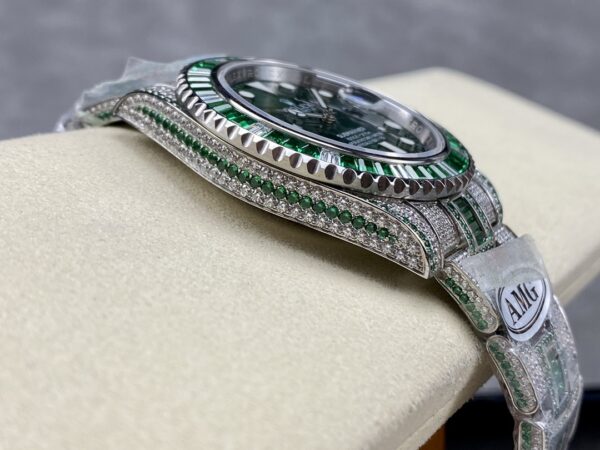 Photo 8 - Diamond Replica Rolex Rolex Submariner Iced Out Ref.116610LV-1 41mm Green Dial