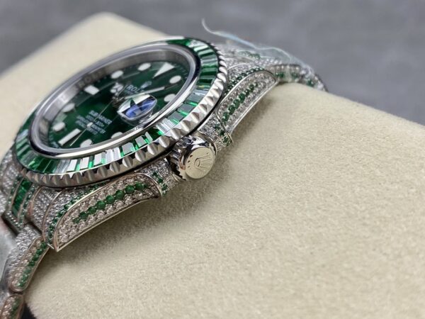 Photo 8 - Diamond Replica Rolex Rolex Submariner Iced Out Ref.116610LV-1 41mm Green Dial