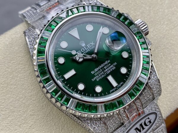 Photo 2 - Diamond Replica Rolex Rolex Submariner Iced Out Ref.116610LV-2 41mm Green Dial