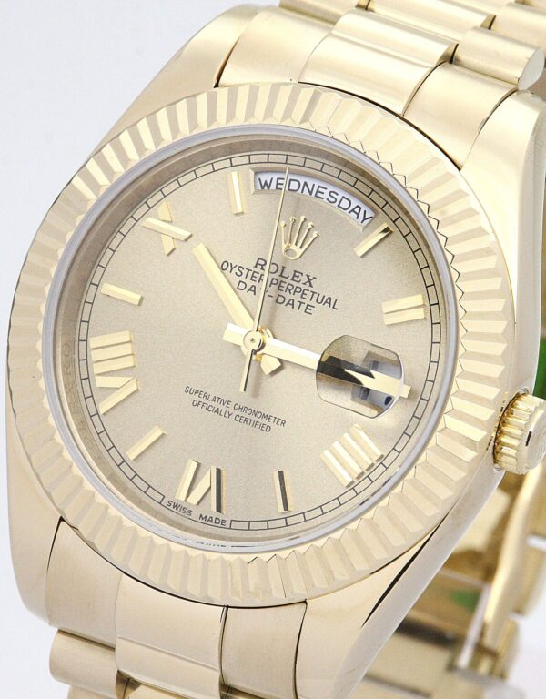 Photo 4 - Gold Replica Rolex Rolex Day-Date II Ref.218238 41mm Gold Dial