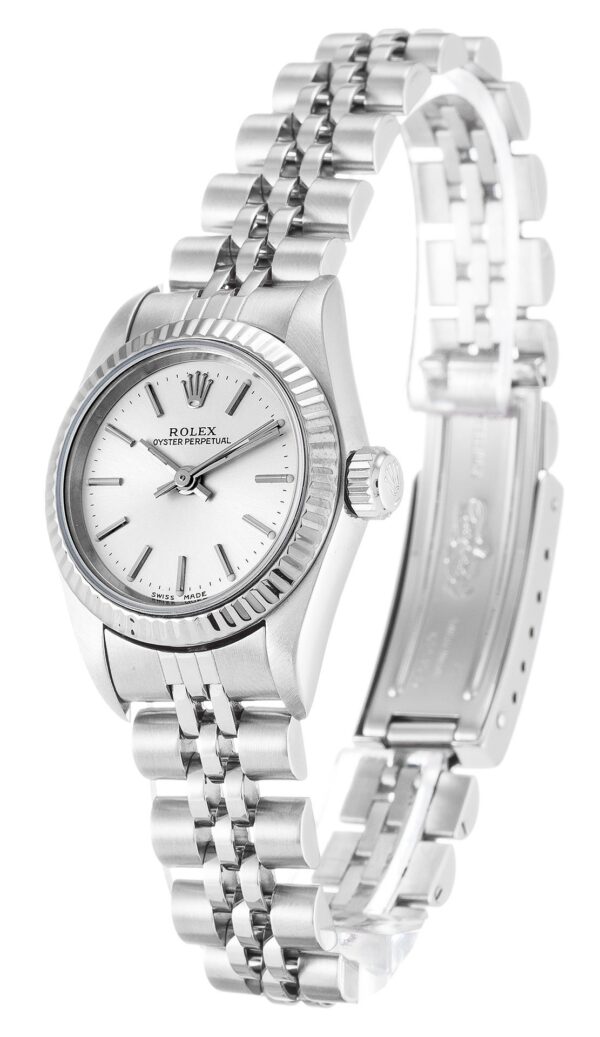 Photo 3 - Oyster Perpetual Date Rolex Oyster Perpetual Lady 24mm Dial Silver Ref.67194