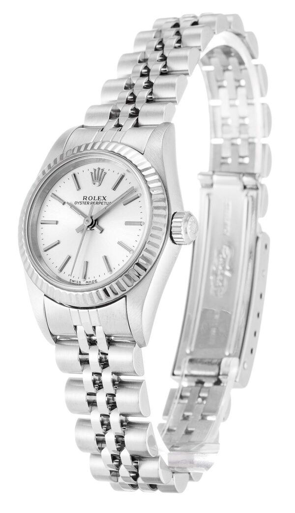 Photo 3 - Oyster Perpetual Date Rolex Oyster Perpetual Lady 26mm Dial Silver Ref.76094