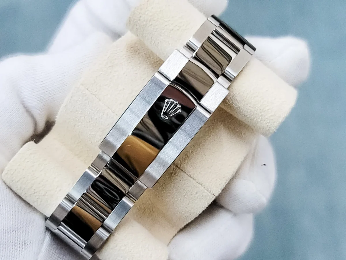 Replica Rolex Datejust 41mm Rhodium Dial 126300 "Wimbledon" Oyster - Best shop to buy a Fake Rolex