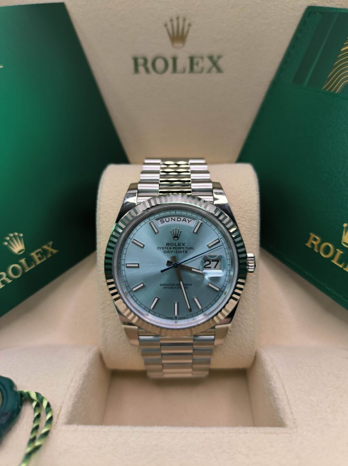 Replica Rolex Day-Date 40 mm Ice blue Dial 228236 - Best shop to buy a Fake Rolex