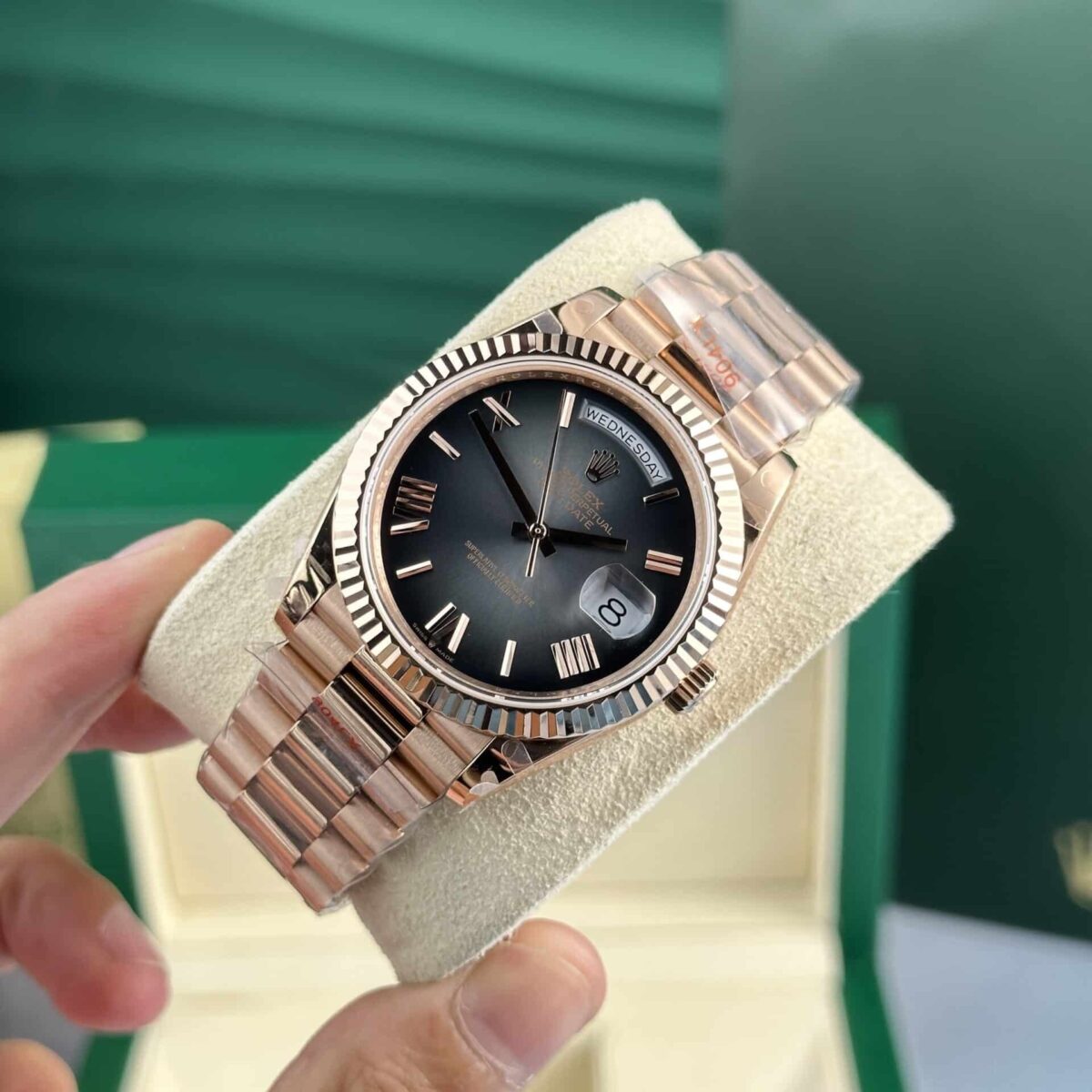 Replica Rolex Day-Date 40 mm Slate Ombre Dial 228235 - Best shop to buy a Fake Rolex