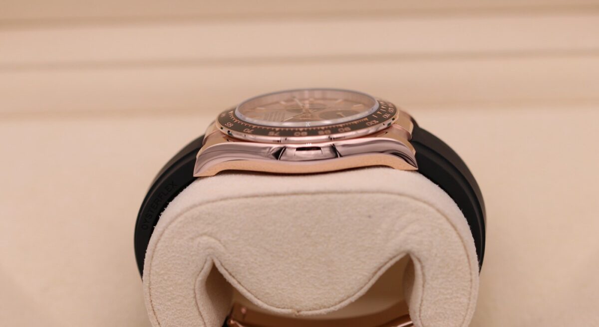 Replica Rolex Daytona 40 mm Sundust Dial in Everose Gold 126515LN - Best shop to buy a Fake Rolex