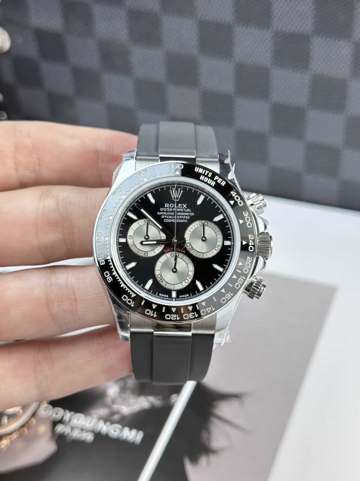 Replica Rolex Daytona 40 mm black Dial 126519LN - Best shop to buy a Fake Rolex