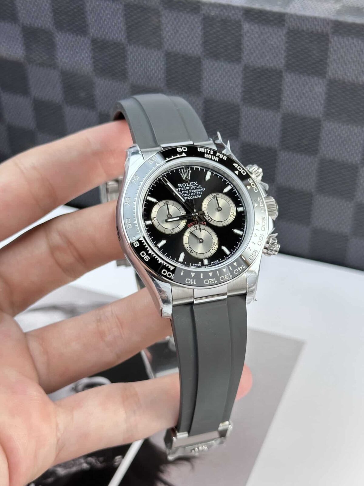Replica Rolex Daytona 40 mm black Dial 126519LN - Best shop to buy a Fake Rolex