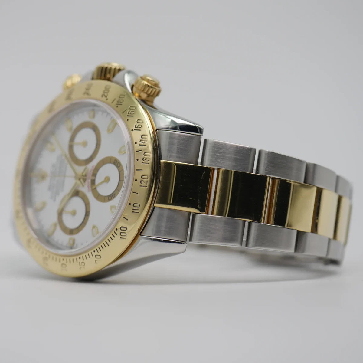 Replica Rolex Daytona 40mm White Dial 116523 - Best shop to buy a Fake Rolex