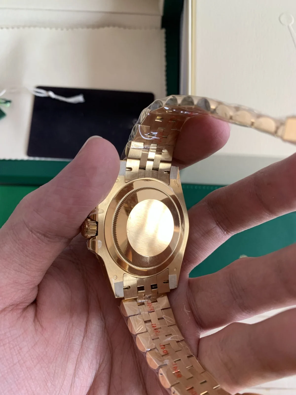 Replica Rolex GMT-Master II 40 mm Black Dial 126718GRNR - Best shop to buy a Fake Rolex