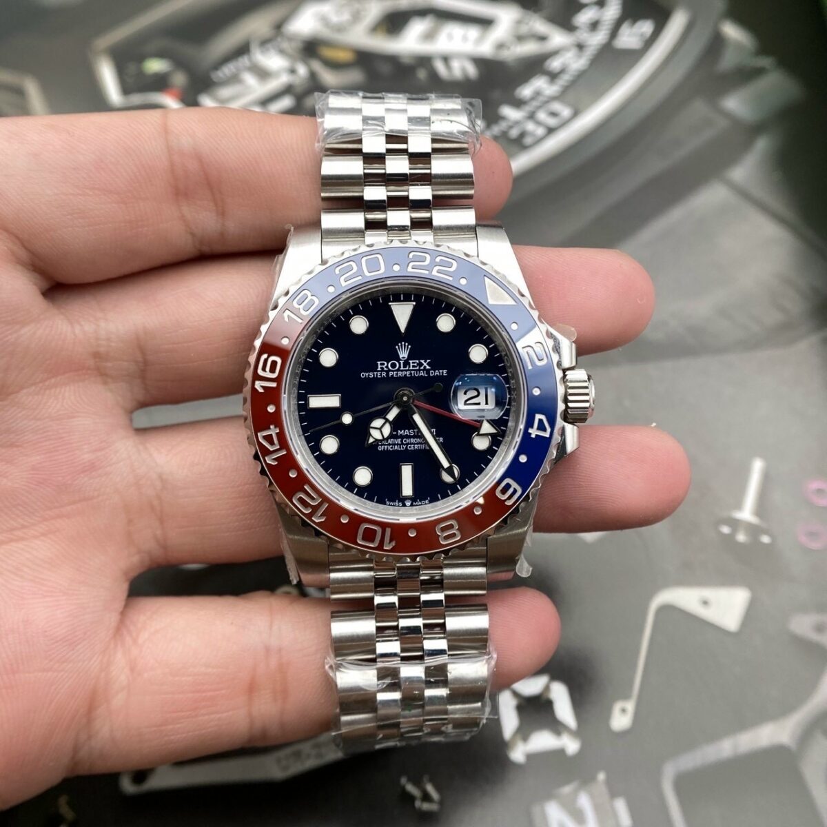 Replica Rolex GMT-Master II 40mm 126710BLRO "Pepsi" Jubilee - Best shop to buy a Fake Rolex