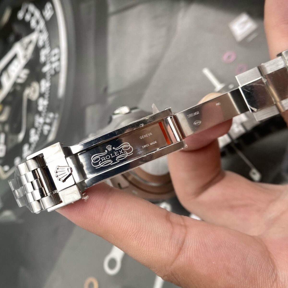 Replica Rolex GMT-Master II 40mm 126710BLRO "Pepsi" Jubilee - Best shop to buy a Fake Rolex
