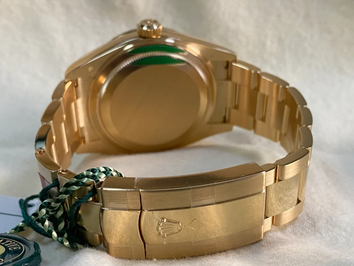 Replica Rolex Sky-Dweller 42 mm Champagne Dial 336938 - Best shop to buy a Fake Rolex