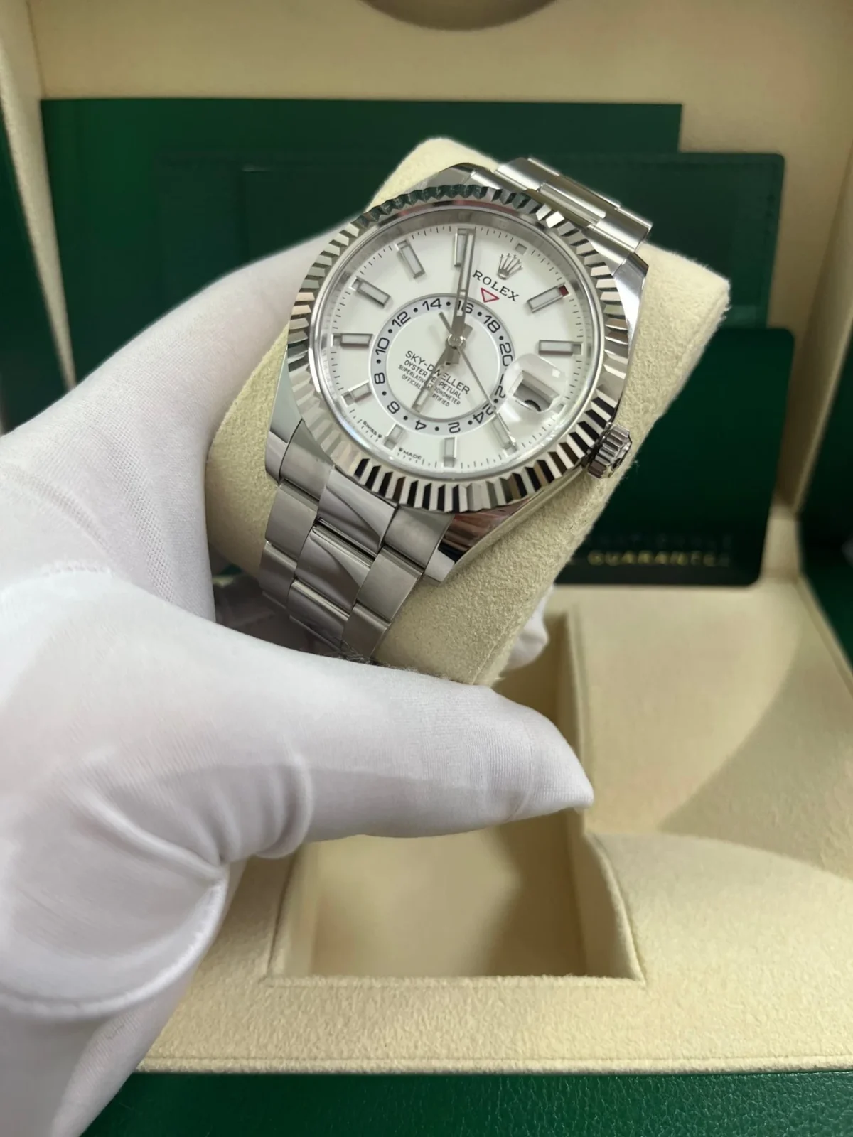 Replica Rolex Sky-Dweller 42 mm Intense white Dial 336934 - Best shop to buy a Fake Rolex
