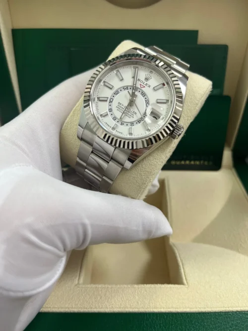 Replica Rolex Sky-Dweller 42 mm Intense white Dial 336934 - Best shop to buy a Fake Rolex
