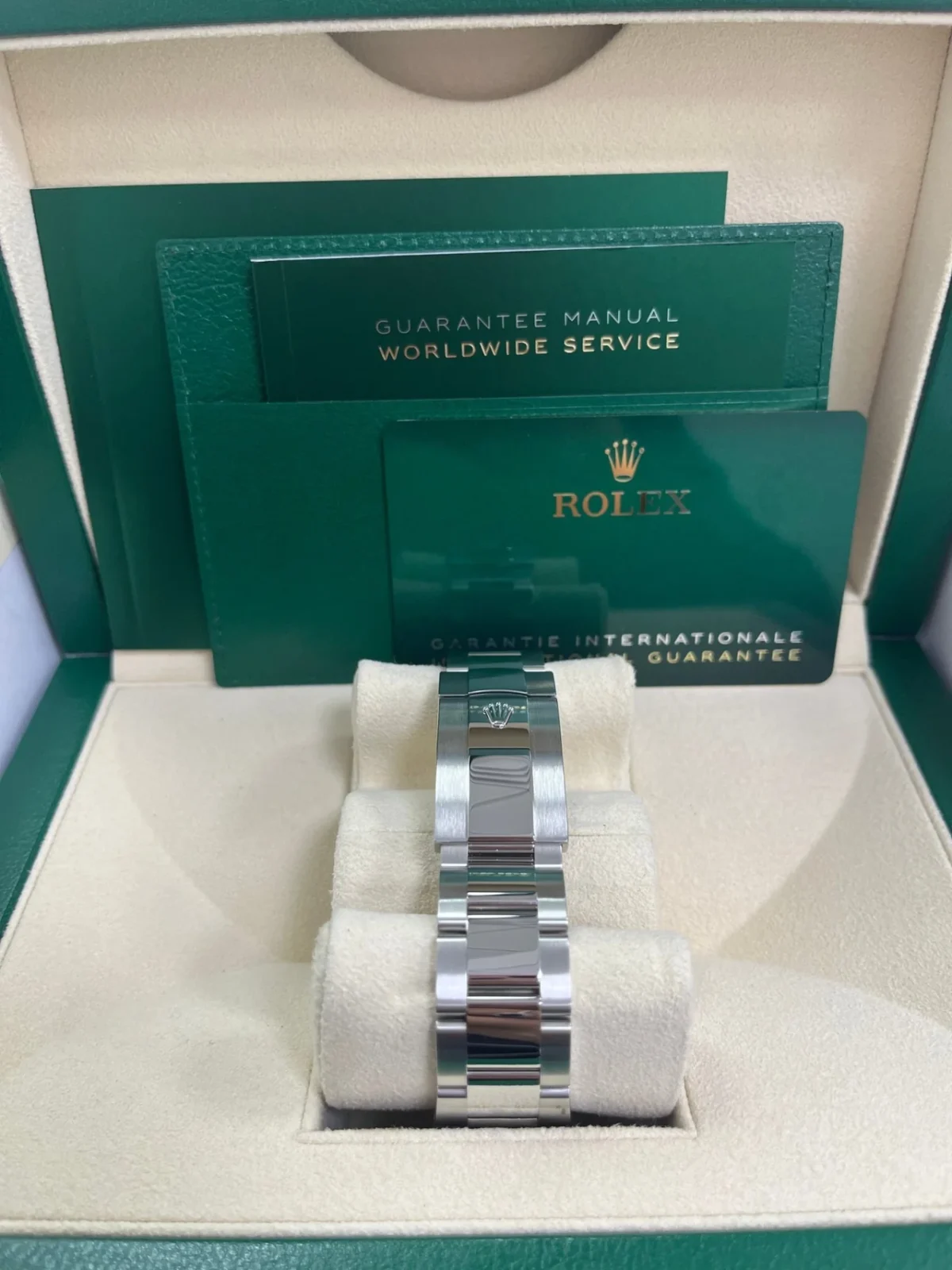 Replica Rolex Sky-Dweller 42 mm Intense white Dial 336934 - Best shop to buy a Fake Rolex