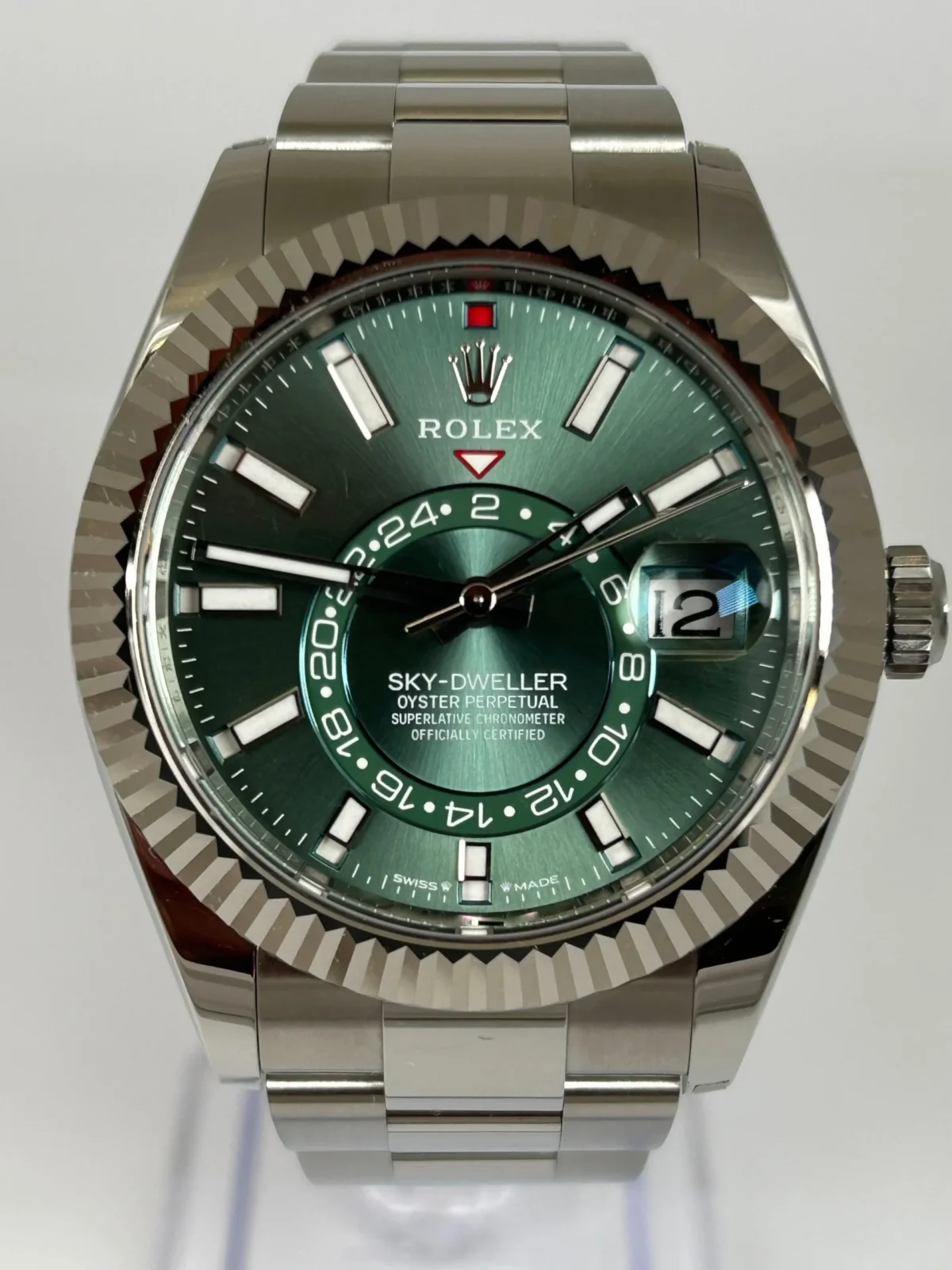 Replica Rolex Sky-Dweller 42 mm Mint green Dial 336934 Oyster - Best shop to buy a Fake Rolex