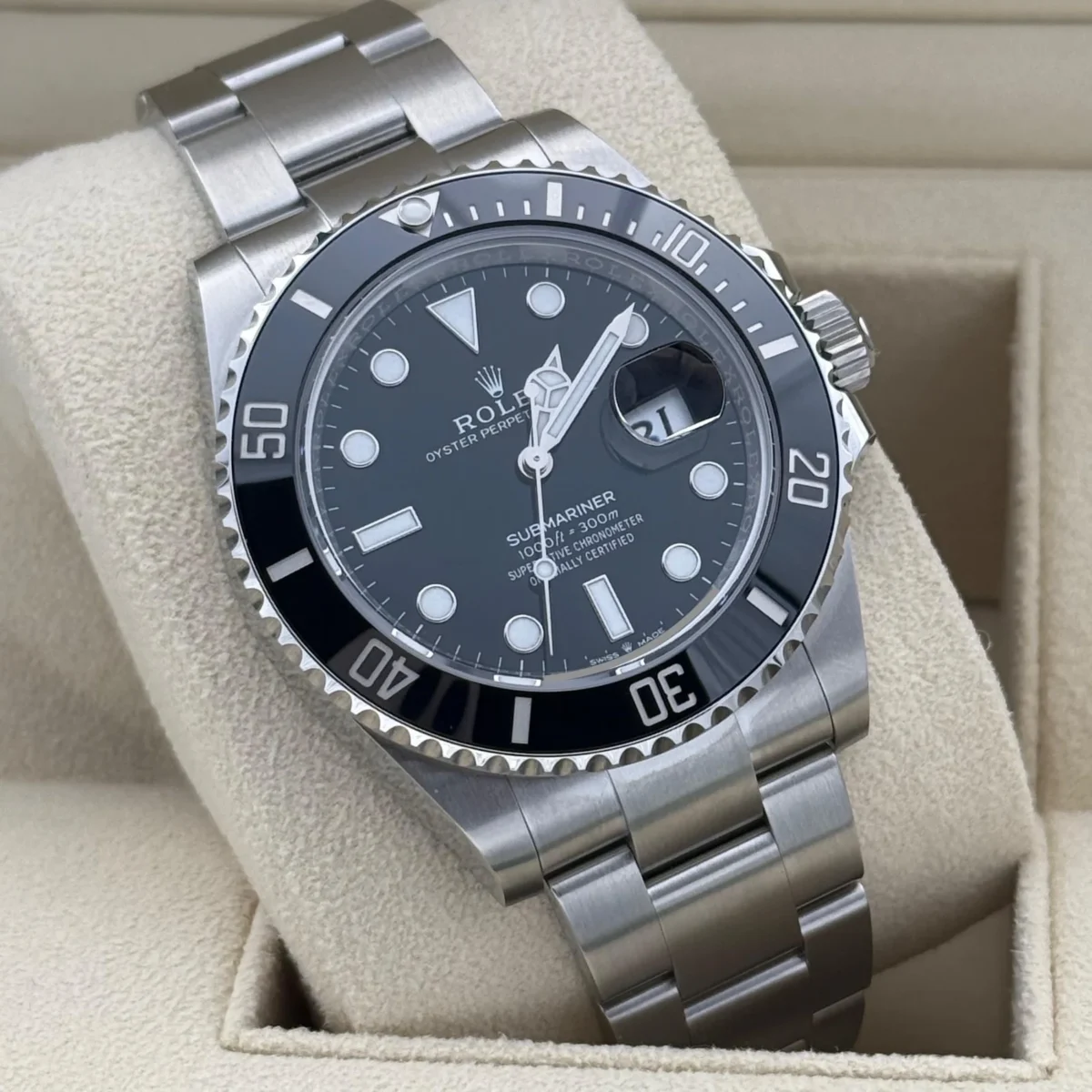 Replica Rolex Submariner 41mm Black Dial 126610LN - Best shop to buy a Fake Rolex