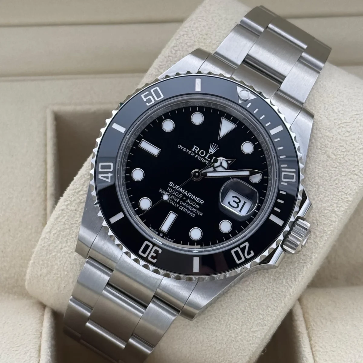 Replica Rolex Submariner 41mm Black Dial 126610LN - Best shop to buy a Fake Rolex