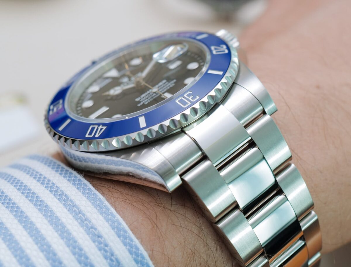 Replica Rolex Submariner 126619LB 41mm Black Dial - Best shop to buy a Fake Rolex