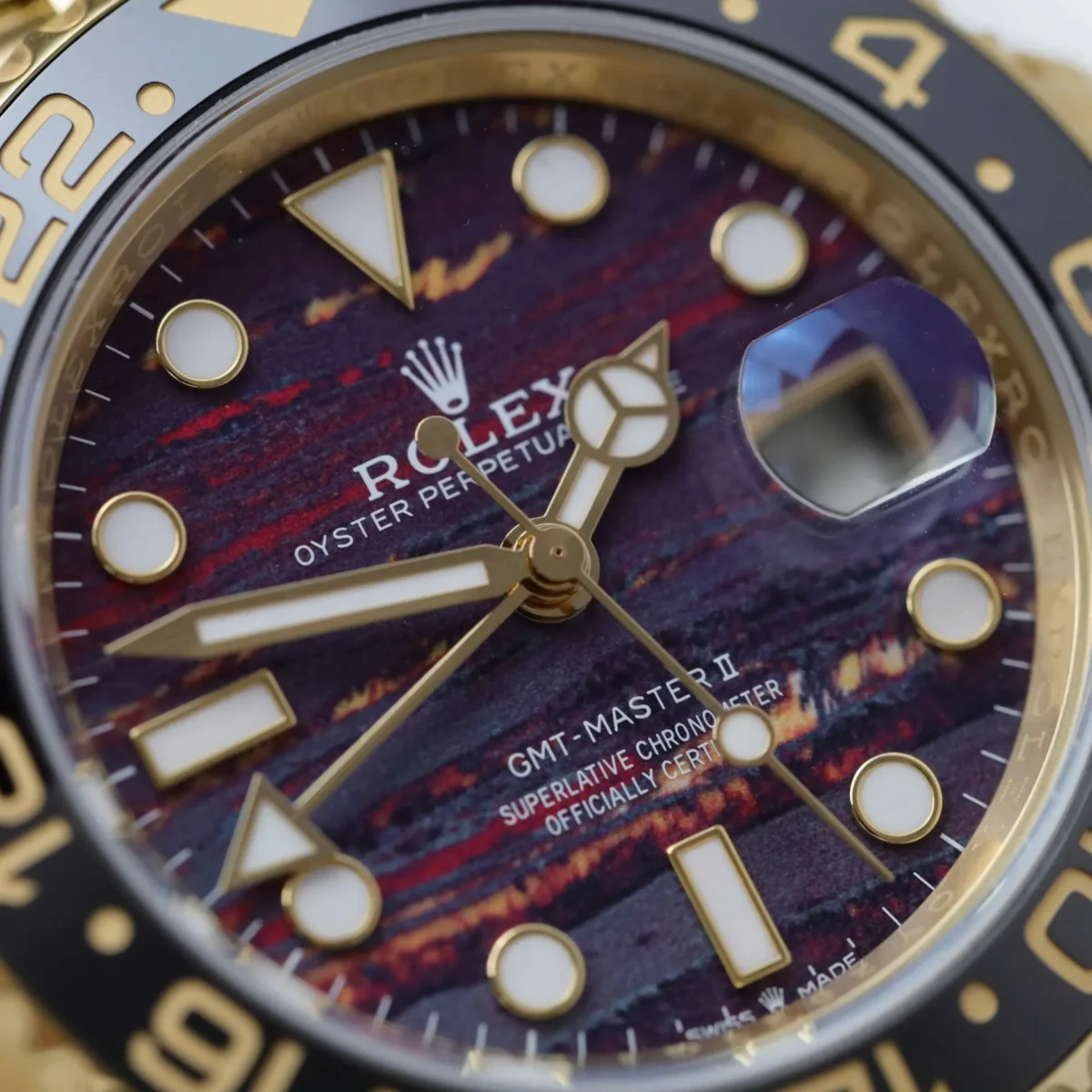 Replica Rolex GMT-Master II 40 mm 126718GRNR Tiger Iron Dial - Image 9