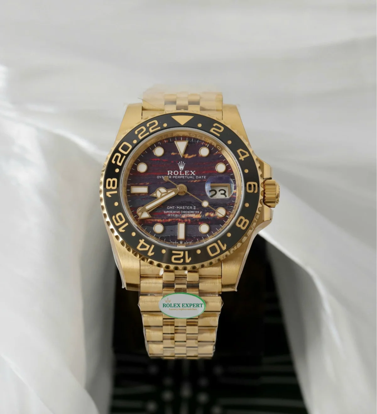 Replica Rolex GMT-Master II 40 mm 126718GRNR Tiger Iron Dial - Image 3